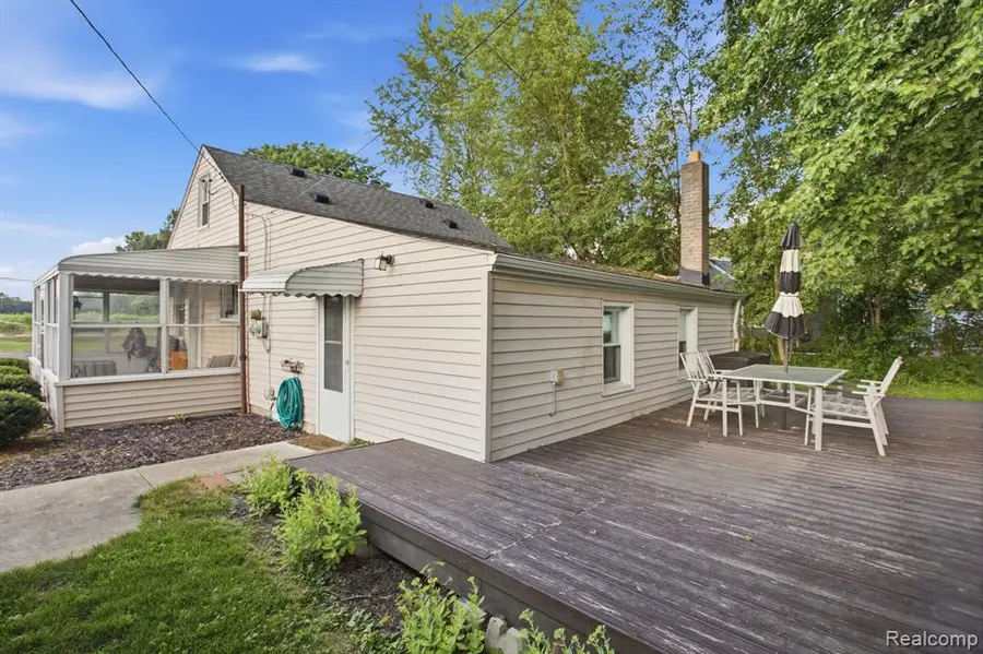 27135 Sibley, Romulus, MI 48174 - #2