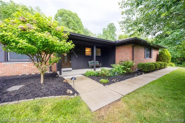 29030 Millbrook, Farmington, MI 48334