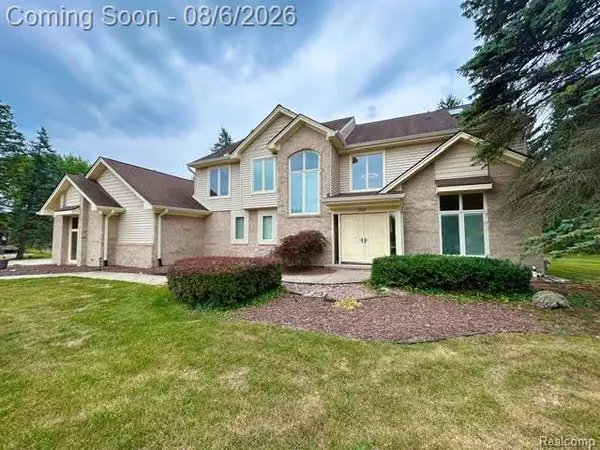 2123 Mcintosh, Troy, MI 48098