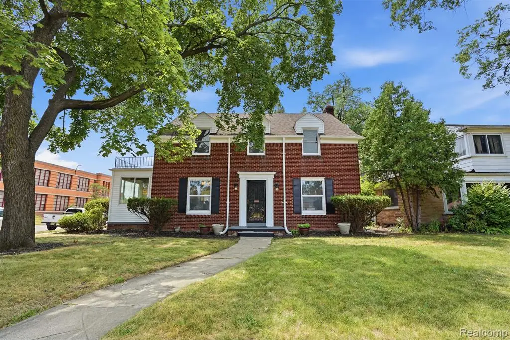 4243 W Outer, Detroit, MI 48221 - #1