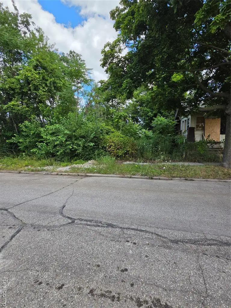 2528 Beals, Detroit, MI 48214 - #3