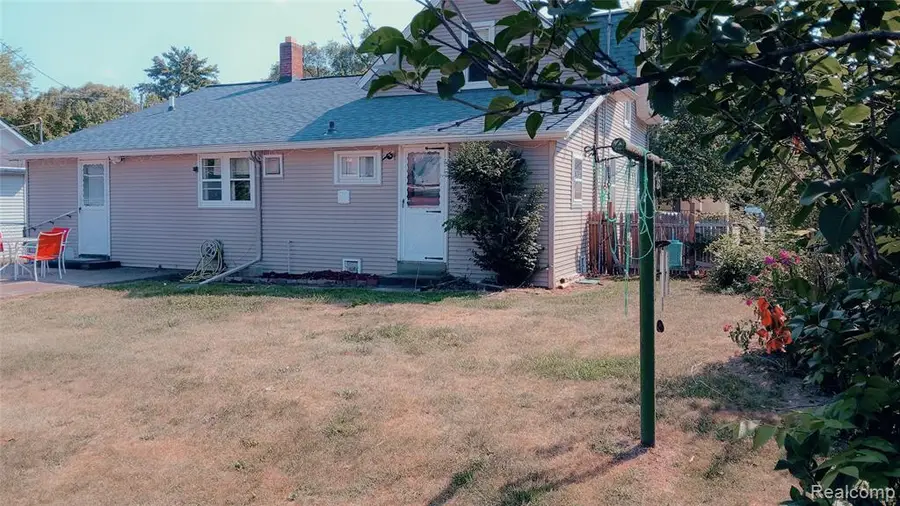 129 E Congress, Caro, MI 48723 - #3