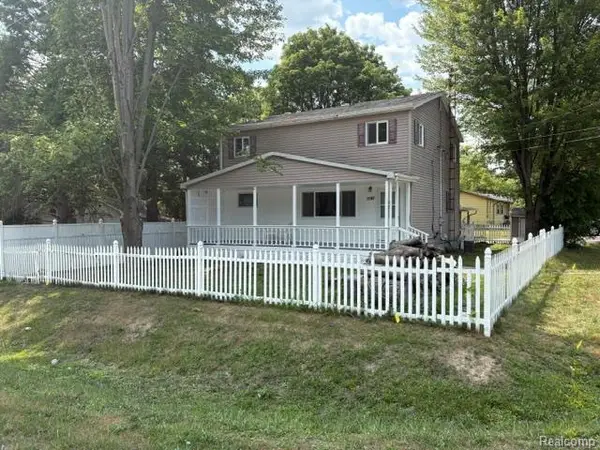 1297 Maxson, Flint, MI 48504