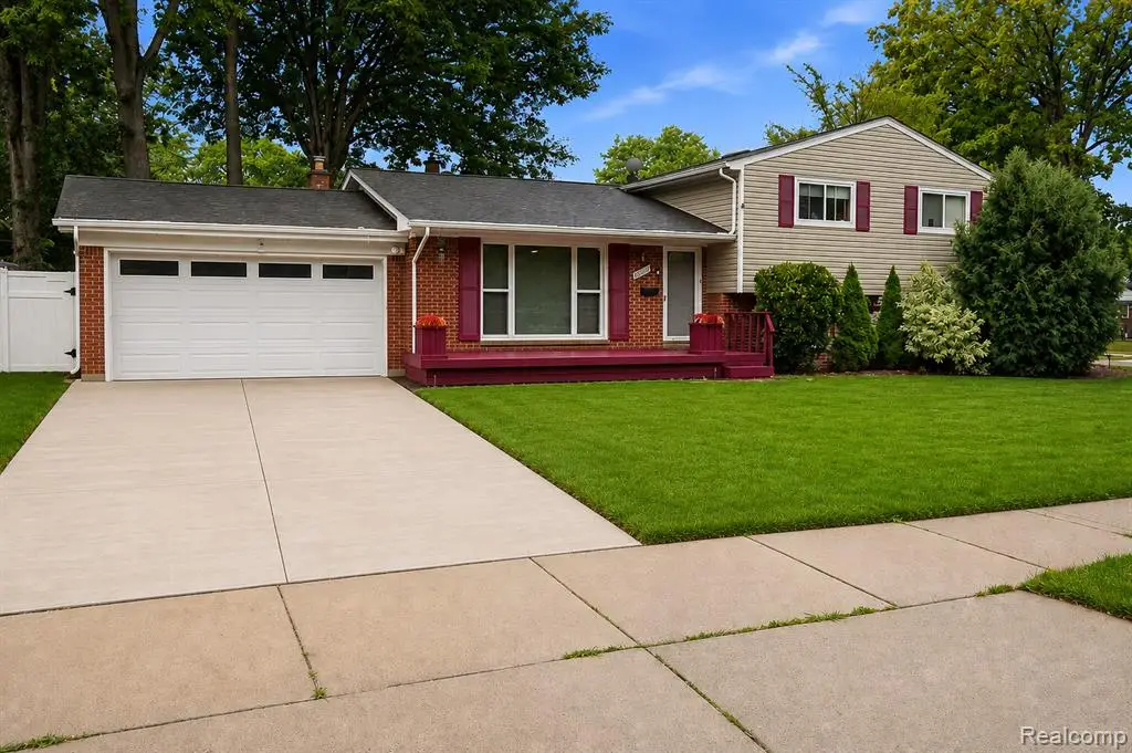 20395 Briarwood, Southfield, MI 48076 - #1