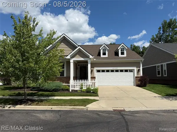 49360 Garden #2, Canton, MI 48188