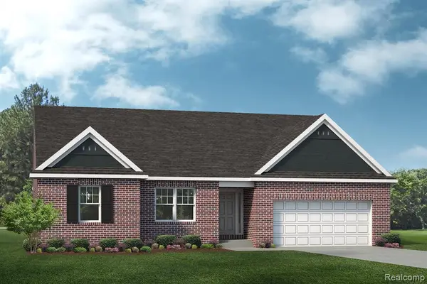29112 Myles Andrew, South Lyon, MI 48178