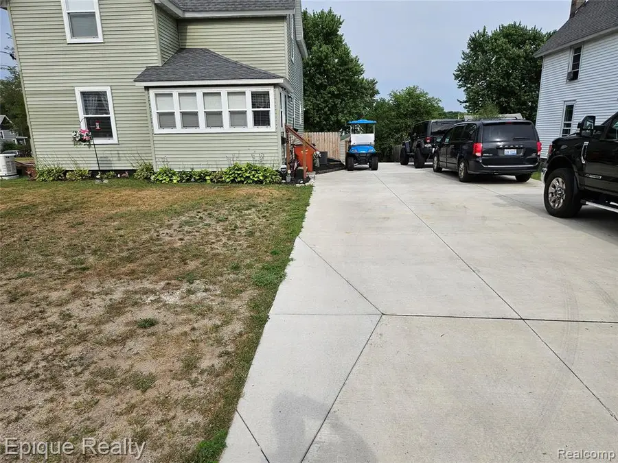616 Crawford, Belding, MI 48809 - #2