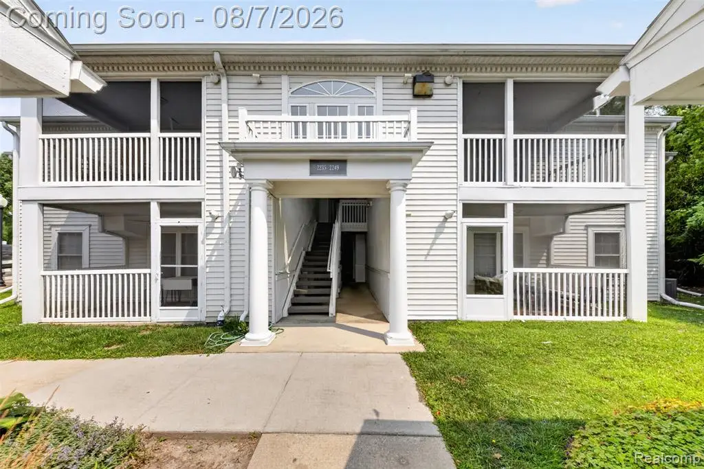 2247 S Main #23, Ann Arbor, MI 48103 - #1