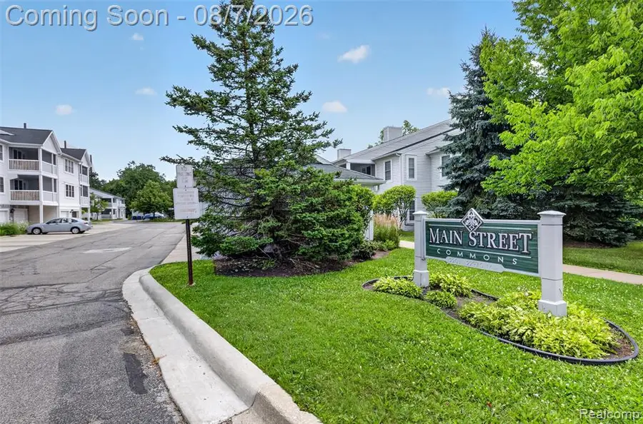 2247 S Main #23, Ann Arbor, MI 48103 - #2