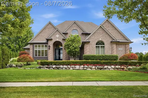 22440 Darcey, Novi, MI 48374
