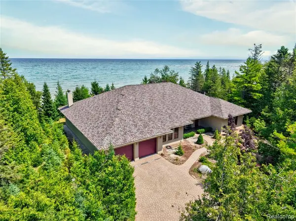 4935 E Grand Lake, Presque Isle, MI 49777