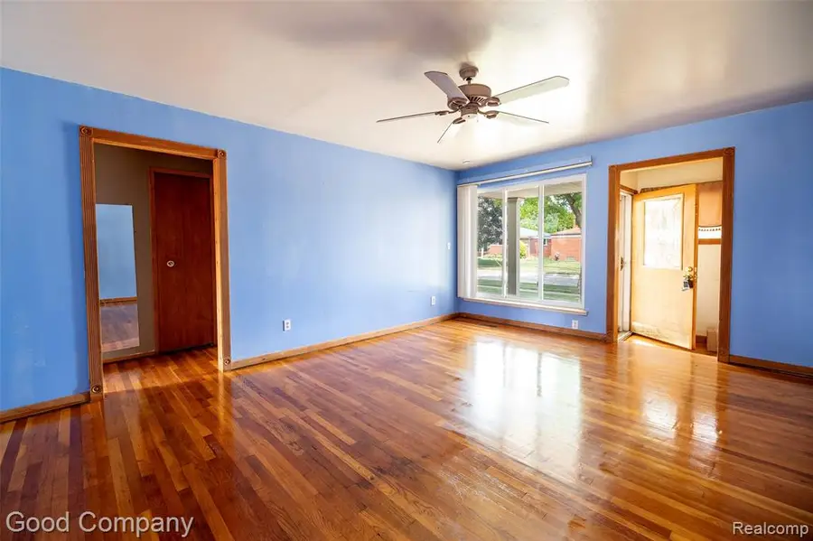5026 Gerald, Warren, MI 48092 - #2
