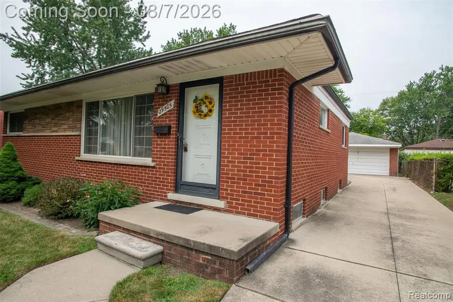 29505 Milton, Madison Heights, MI 48071 - #3