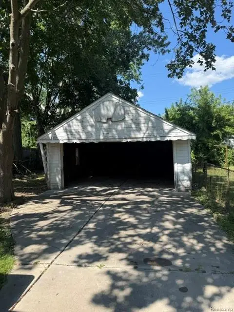 11369 Warwick, Detroit, MI 48228 - #2