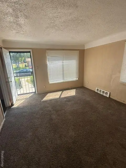 11369 Warwick, Detroit, MI 48228 - #3