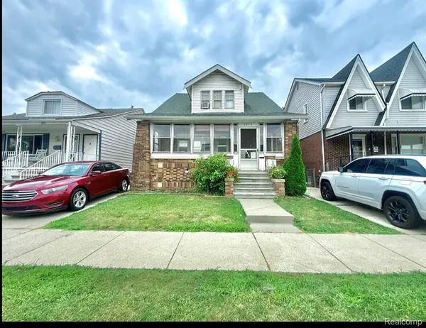 4553 Curtis, Dearborn, MI 48126