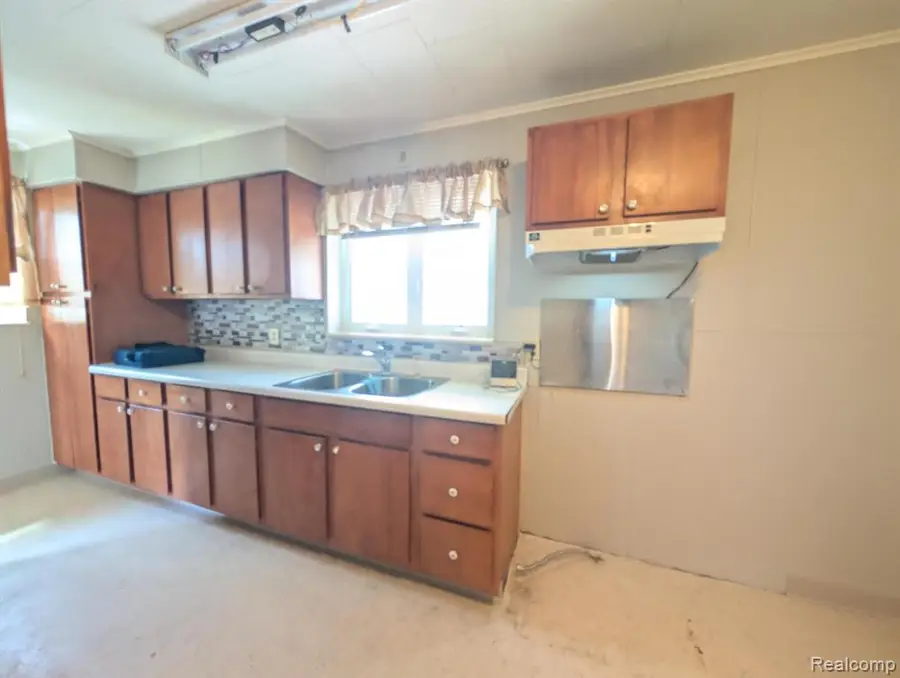 2173 W Mount Morris, Mount Morris, MI 48458 - #3