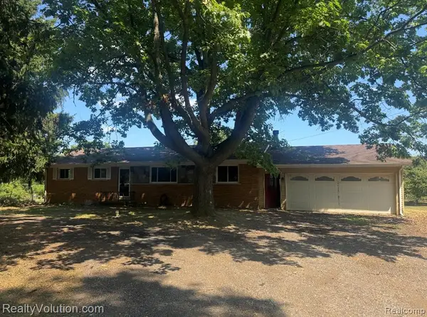 1278 N Van Dyke, Imlay City, MI 48444