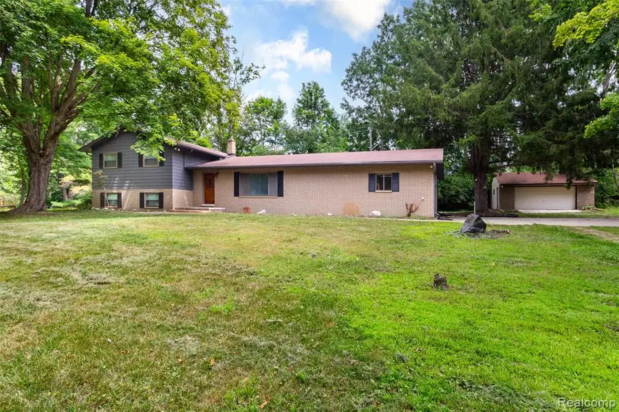 7580 Thornwood, Canton, MI 48187 - #2