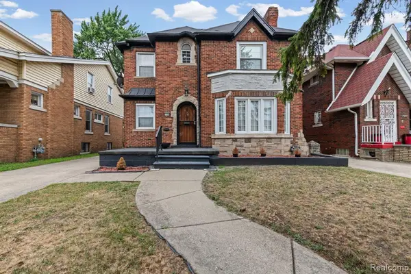 17199 San Juan, Detroit, MI 48221