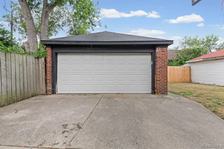 17199 San Juan, Detroit, MI 48221 - #2