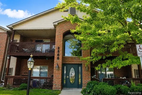 2568 Eagles #2, Ypsilanti, MI 48197