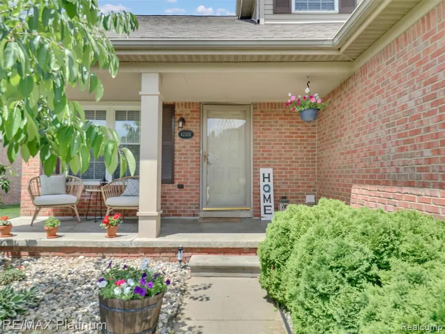 42202 Milton, Belleville, MI 48111 - #2