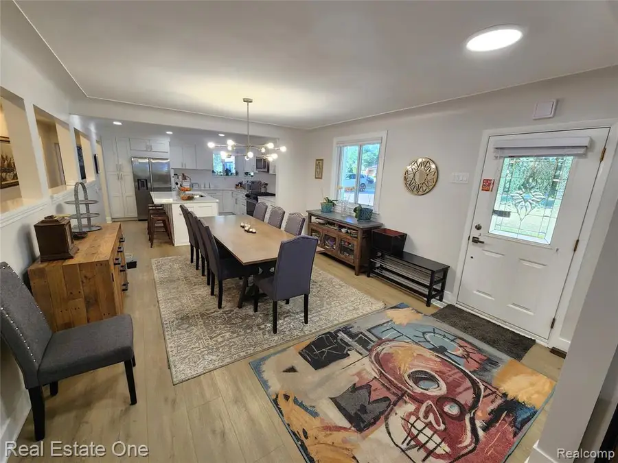 532 Nichols, Auburn Hills, MI 48326 - #2
