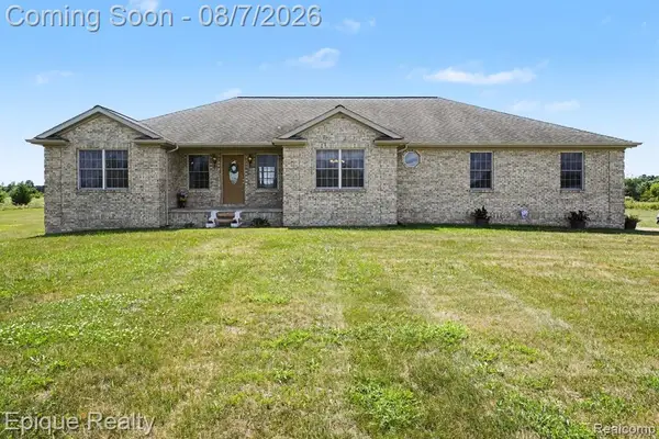 2288 Daley, Lapeer, MI 48446