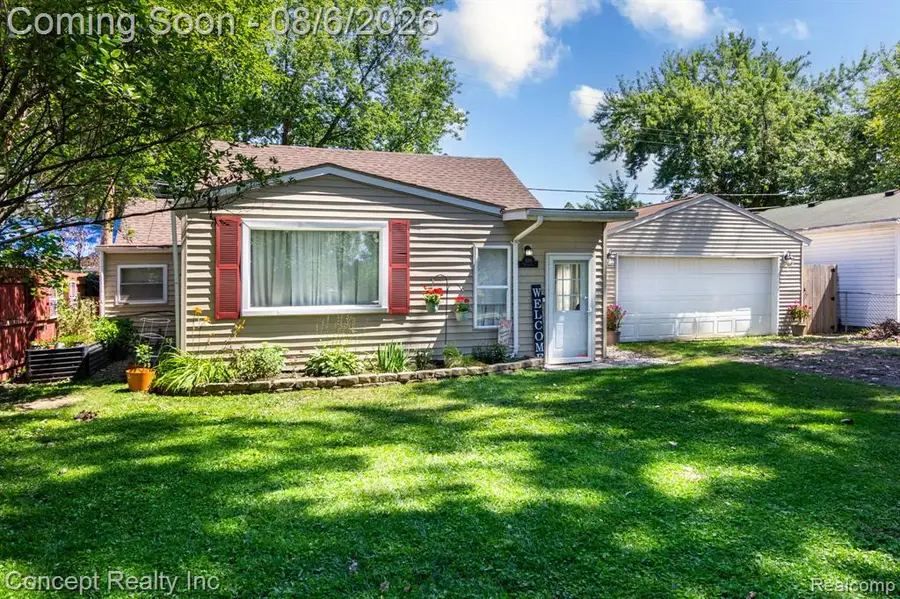 639 Mulhollen, Monroe, MI 48161 - #2