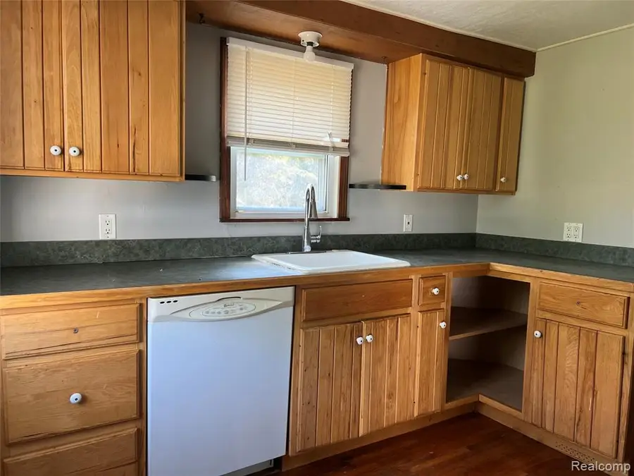 2427 S Vassar, Davison, MI 48423 - #3