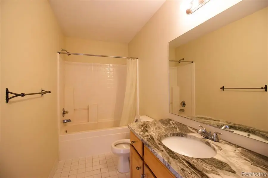 2859 Barclay, Ann Arbor, MI 48105 - #3