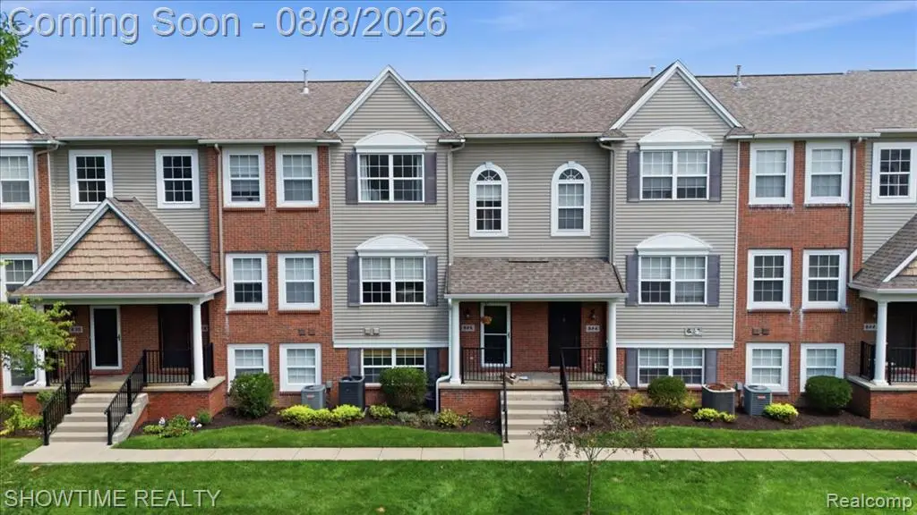 826 Eagle, Fenton, MI 48430 - #1