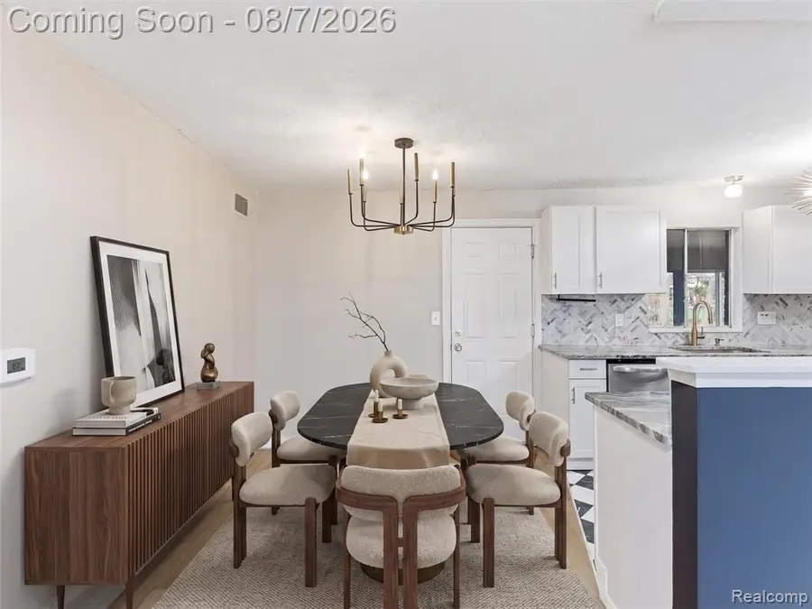2674 Littletell, West Bloomfield, MI 48324 - #3