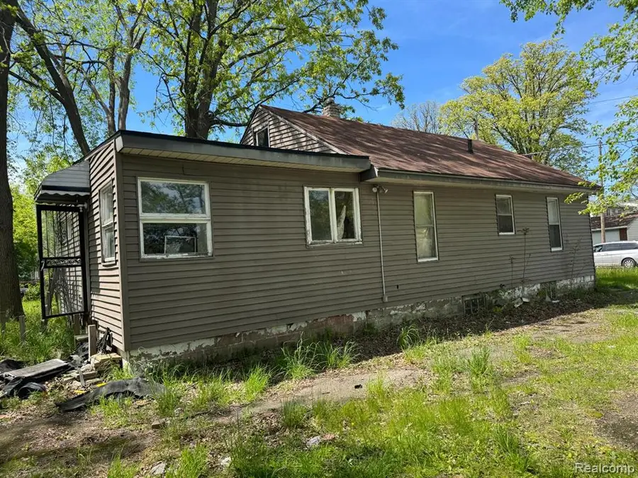1610 Kent, Flint, MI 48503 - #3
