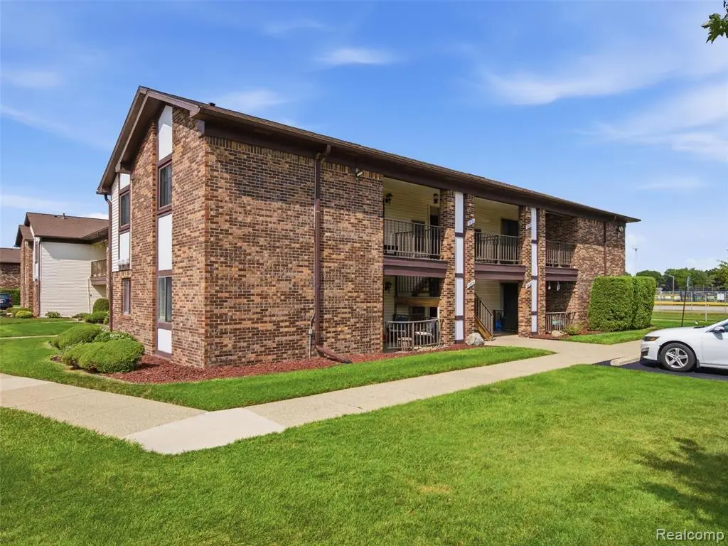 29714 Utica, Roseville, MI 48066 - #1