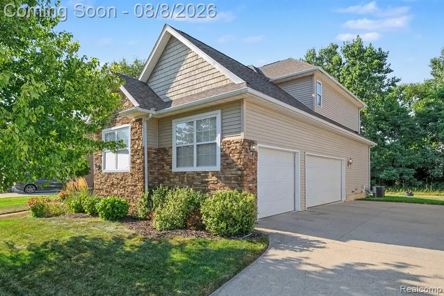 4141 Oak, Grand Blanc, MI 48439 - #3