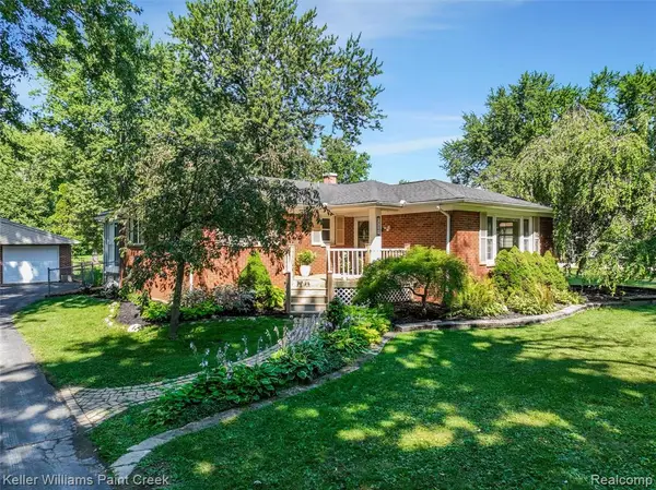 3302 Grant, Rochester Hills, MI 48309