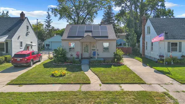 2129 Geneva, Dearborn, MI 48124