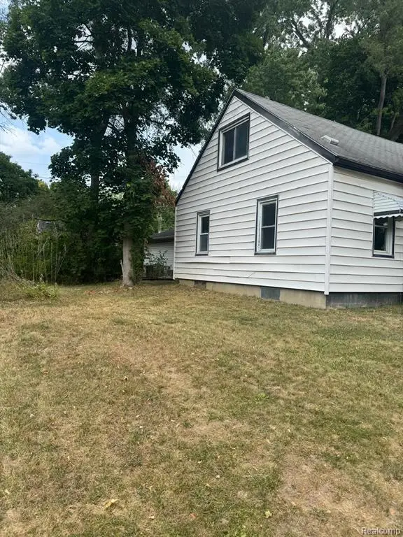 306 W Parkway, Flint, MI 48505 - #2
