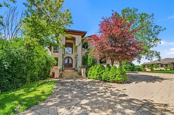 5045 Karachi, West Bloomfield, MI 48322