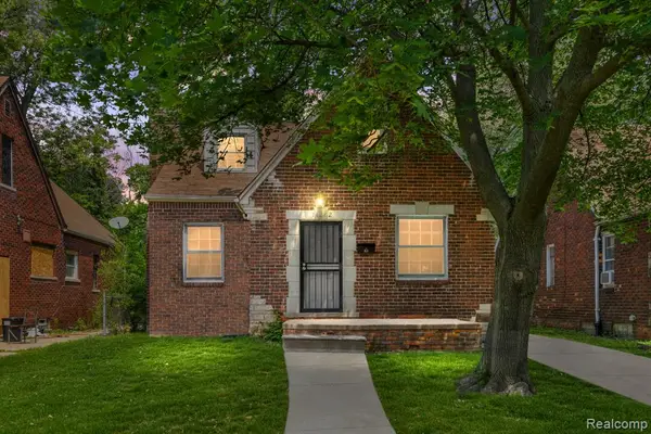 11262 Courville, Detroit, MI 48224