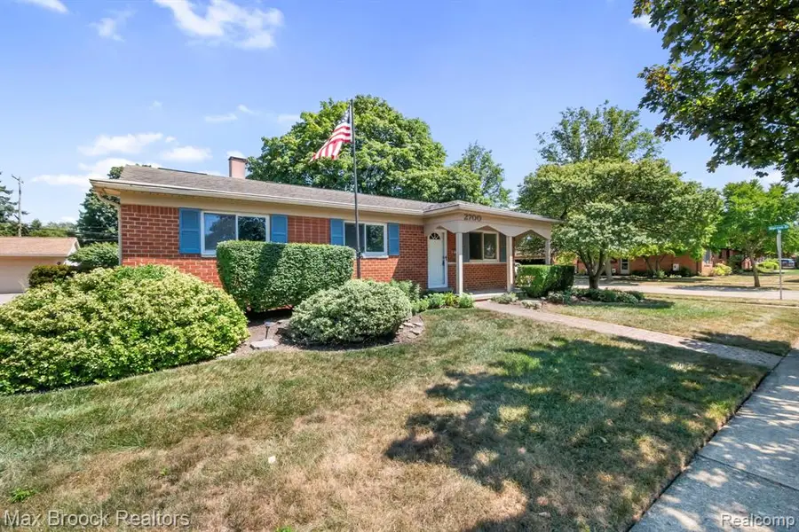 2700 Sparta, Troy, MI 48083 - #2