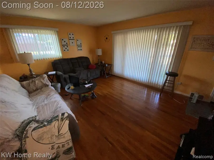 9941 Adams, Livonia, MI 48150 - #3