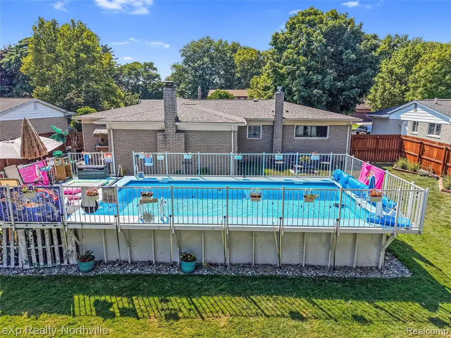 5166 Dayton, Troy, MI 48085 - #2
