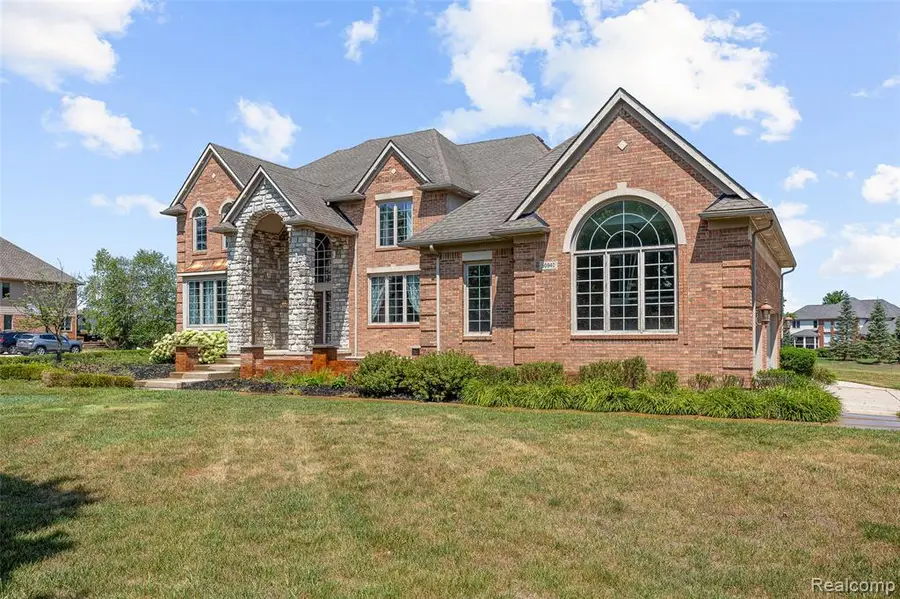 50940 Park Place, Northville, MI 48167 - #2