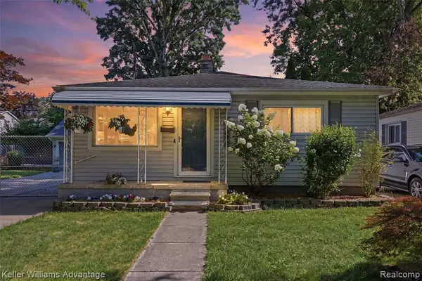 17690 Colgate, Dearborn Heights, MI 48125