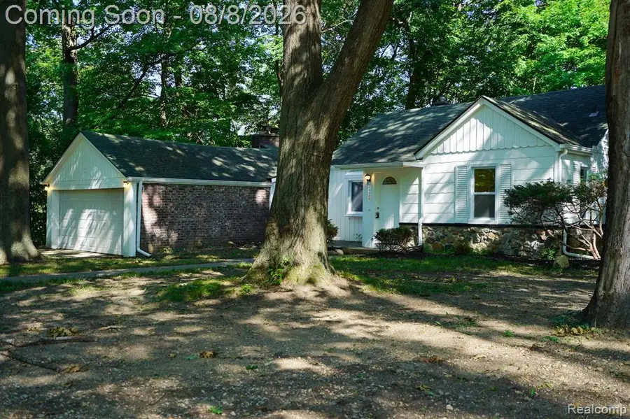 24300 Simmons, Southfield, MI 48033 - #3