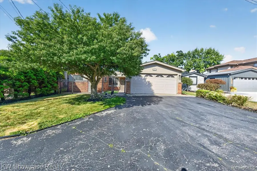 1813 Shankin, Walled Lake, MI 48390 - #3