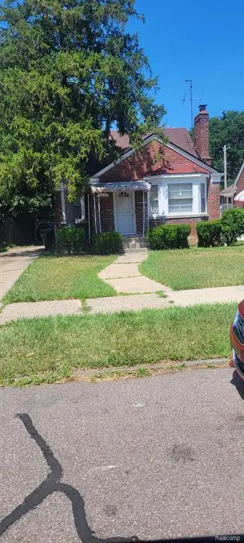 16045 Edmore, Detroit, MI 48205